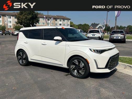 2023 Kia Soul GT-Line