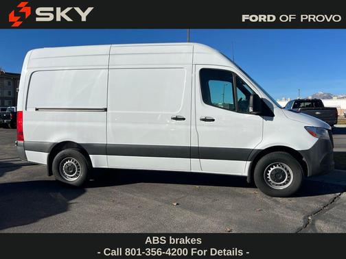 2021 Mercedes-Benz Sprinter 2500 Standard Roof