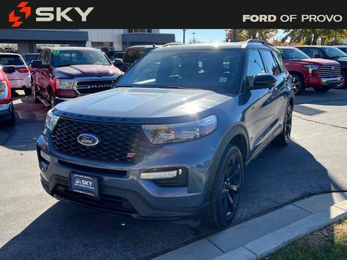 2021 Ford Explorer ST