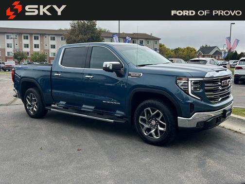 2024 GMC Sierra 1500 SLT