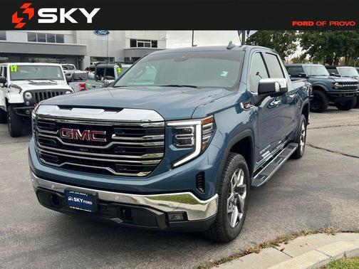 2024 GMC Sierra 1500 SLT
