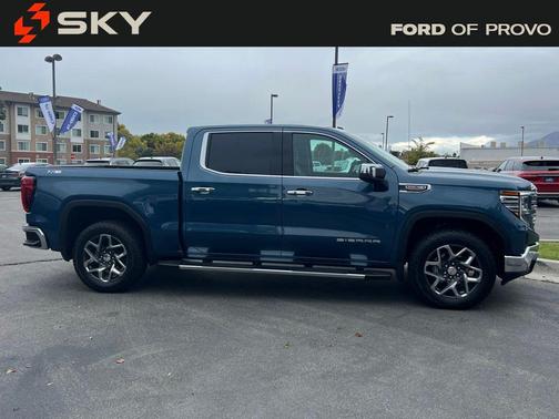 2024 GMC Sierra 1500 SLT