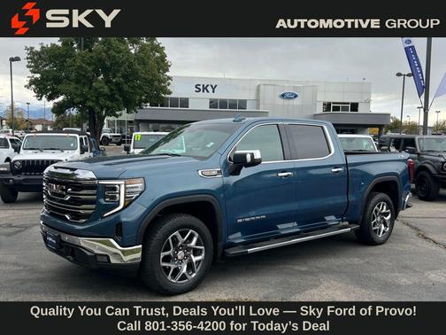 2024 GMC Sierra 1500 SLT