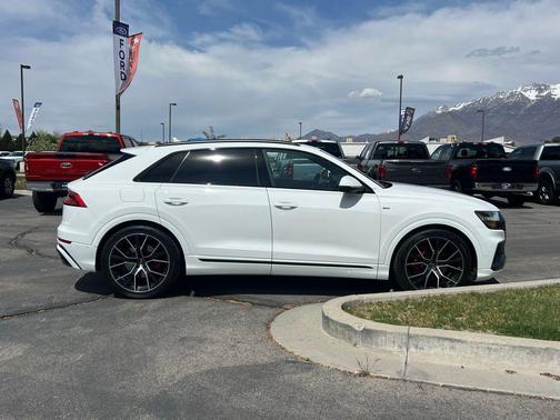 Carrara White 2021 Audi Q8 55 Prestige