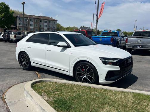 Carrara White 2021 Audi Q8 55 Prestige