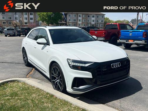 Carrara White 2021 Audi Q8 55 Prestige