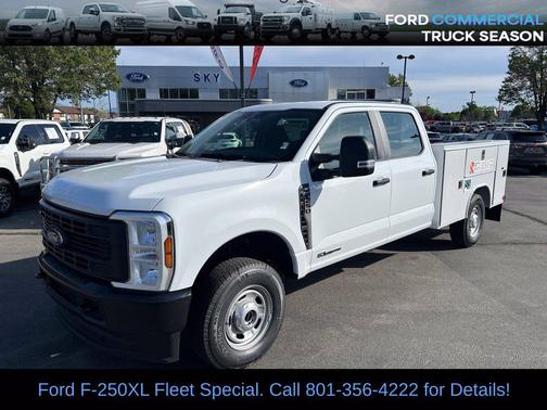 OXFORD WHITE 2026 Ford F-250 XL