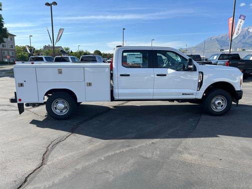 OXFORD WHITE 2026 Ford F-250 XL