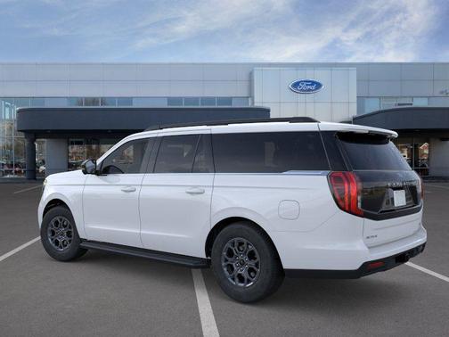 Oxford White 2026 Ford Expedition Max Active 4x4