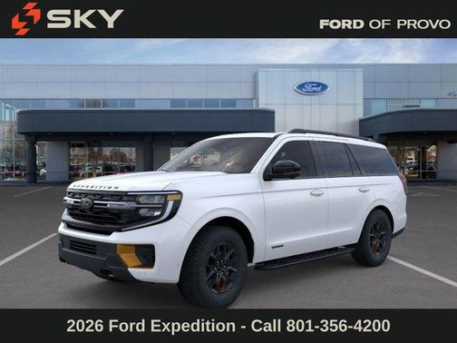 Star White Metallic Tri-Coat 2026 Ford Expedition Tremor