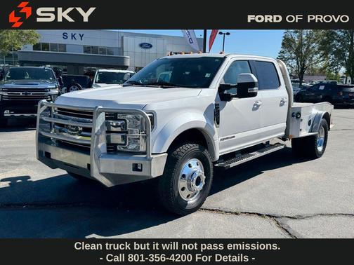 White Platinum Clearcoat Metallic 2019 Ford F-450 Lariat