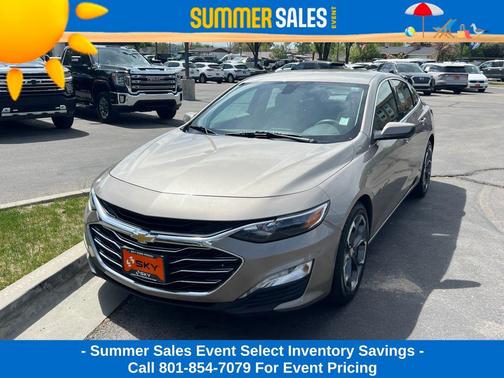Mineral Gray Metallic 2022 Chevrolet Malibu FWD LT