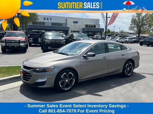 Mineral Gray Metallic 2022 Chevrolet Malibu FWD LT
