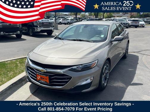 Mineral Gray Metallic 2022 Chevrolet Malibu FWD LT