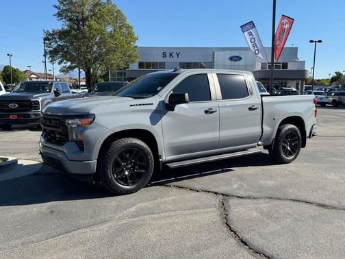 Slate Gray Metallic 2024 Chevrolet Silverado 1500 Custom