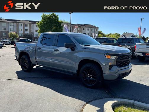 Slate Gray Metallic 2024 Chevrolet Silverado 1500 Custom
