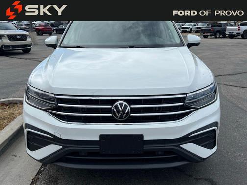 2024 Volkswagen Tiguan 2.0T SE 4MOTION