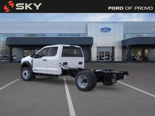 OXFORD WHITE 2026 Ford F-450 XL