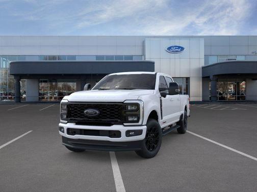 Star White Metallic Tri-Coat 2026 Ford F-350 Lariat
