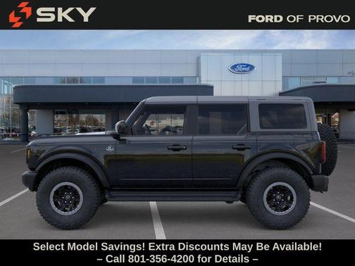 SHADOW BLACK 2025 Ford Bronco Outer Banks