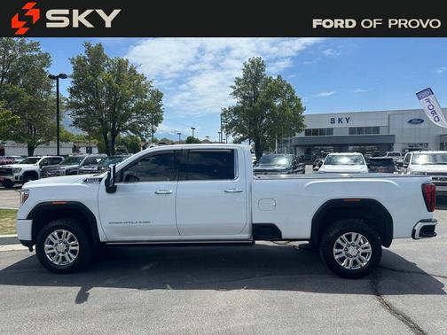 Summit White 2022 GMC Sierra 3500 Denali