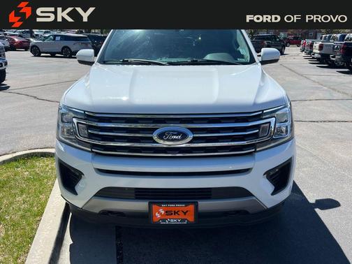 OXFORD WHITE 2019 Ford Expedition XLT