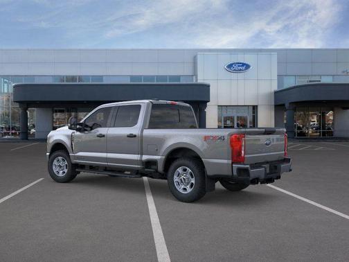 2026 Ford F-350 XLT
