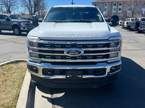 OXFORD WHITE 2024 Ford F-250 Lariat