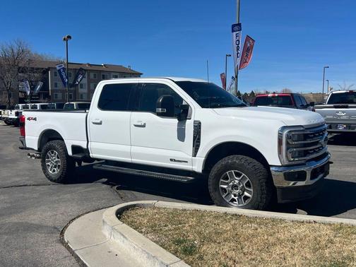 OXFORD WHITE 2024 Ford F-250 Lariat