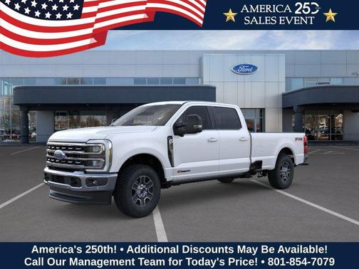 Star White Metallic Tri-Coat 2026 Ford F-350 Lariat