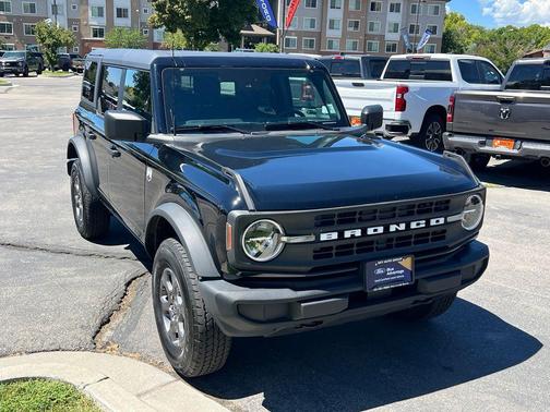 Shadow Black 2025 Ford Bronco Big Bend