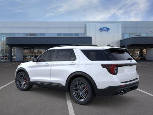 Star White Metallic Tri-Coat 2026 Ford Explorer ST