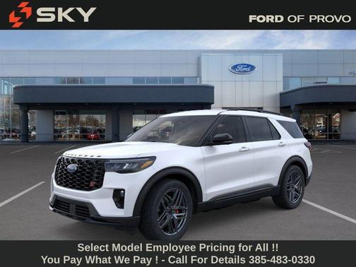 Star White Metallic Tri-Coat 2026 Ford Explorer ST