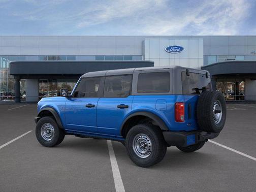2025 Ford Bronco Base
