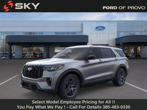 Carbonized Gray Metallic 2026 Ford Explorer ST-Line