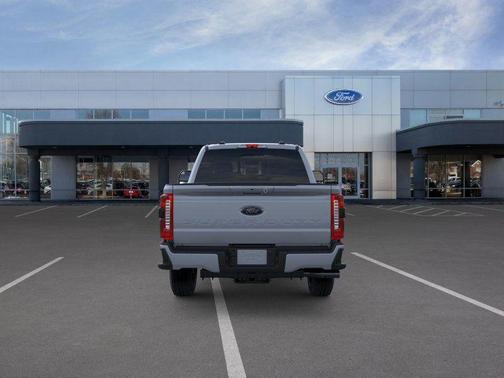 2025 Ford F-350 Lariat