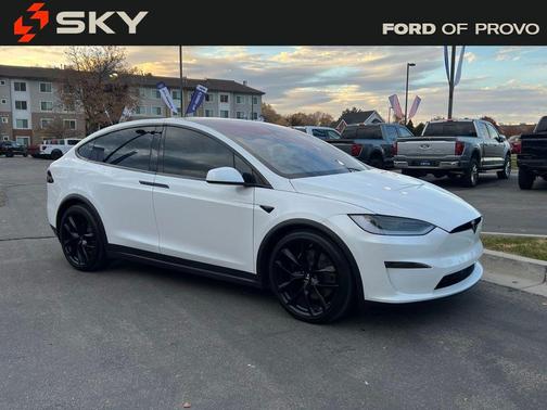 2024 Tesla Model X Long Range