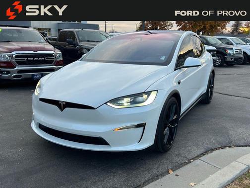 2024 Tesla Model X Long Range