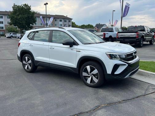 2024 Volkswagen Taos 1.5T S