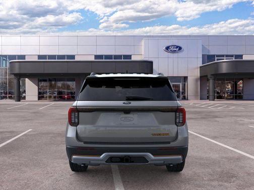 Carbonized Gray Metallic 2026 Ford Explorer Tremor