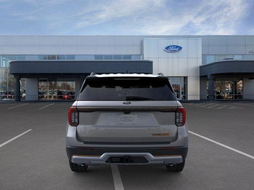 Carbonized Gray Metallic 2026 Ford Explorer Tremor