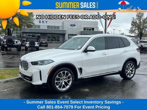Mineral White Metallic 2024 BMW X5 xDrive40i