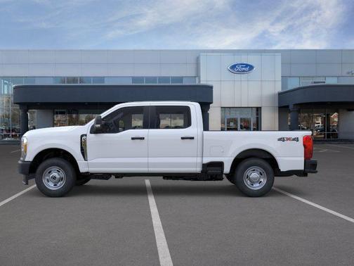 OXFORD WHITE 2026 Ford F-350 XL