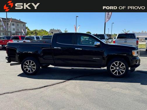Onyx Black 2017 GMC Canyon Denali