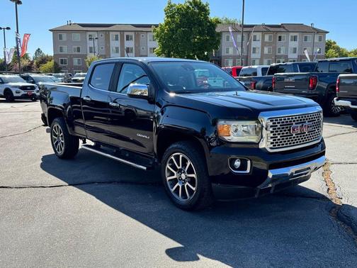 Onyx Black 2017 GMC Canyon Denali
