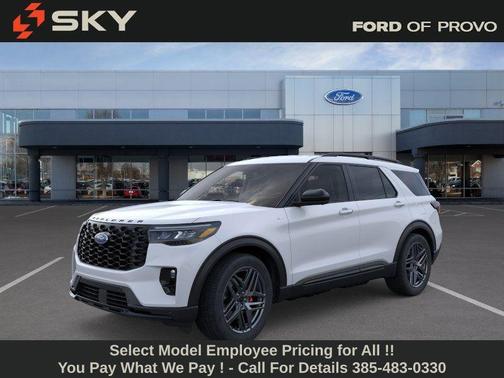 SPACE WHITE METALLIC 2026 Ford Explorer ST-Line