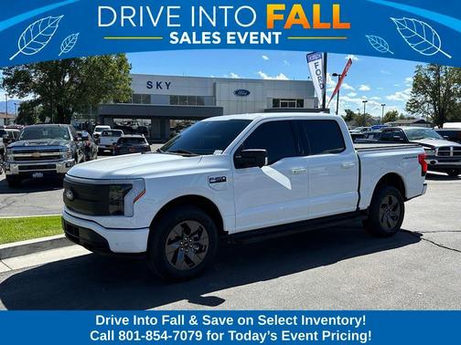 Oxford White 2024 Ford F-150 Lightning Flash