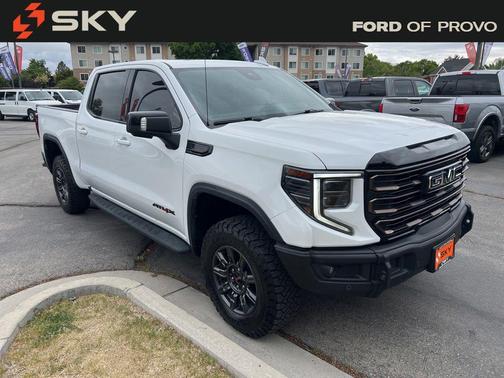 Summit White 2024 GMC Sierra 1500 AT4X
