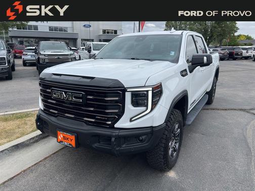 Summit White 2024 GMC Sierra 1500 AT4X