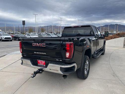 2023 GMC Sierra 3500 SLE
